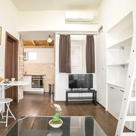 Apartament Midtown Center *
