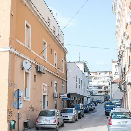 Midtown Center Daire