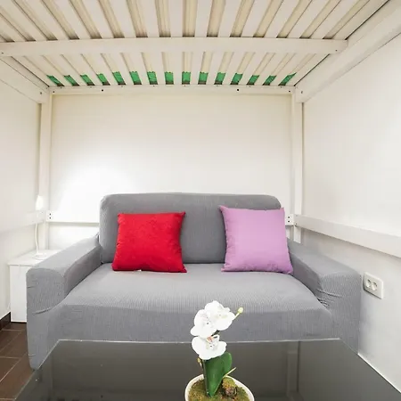 Апартаменты Midtown Center *